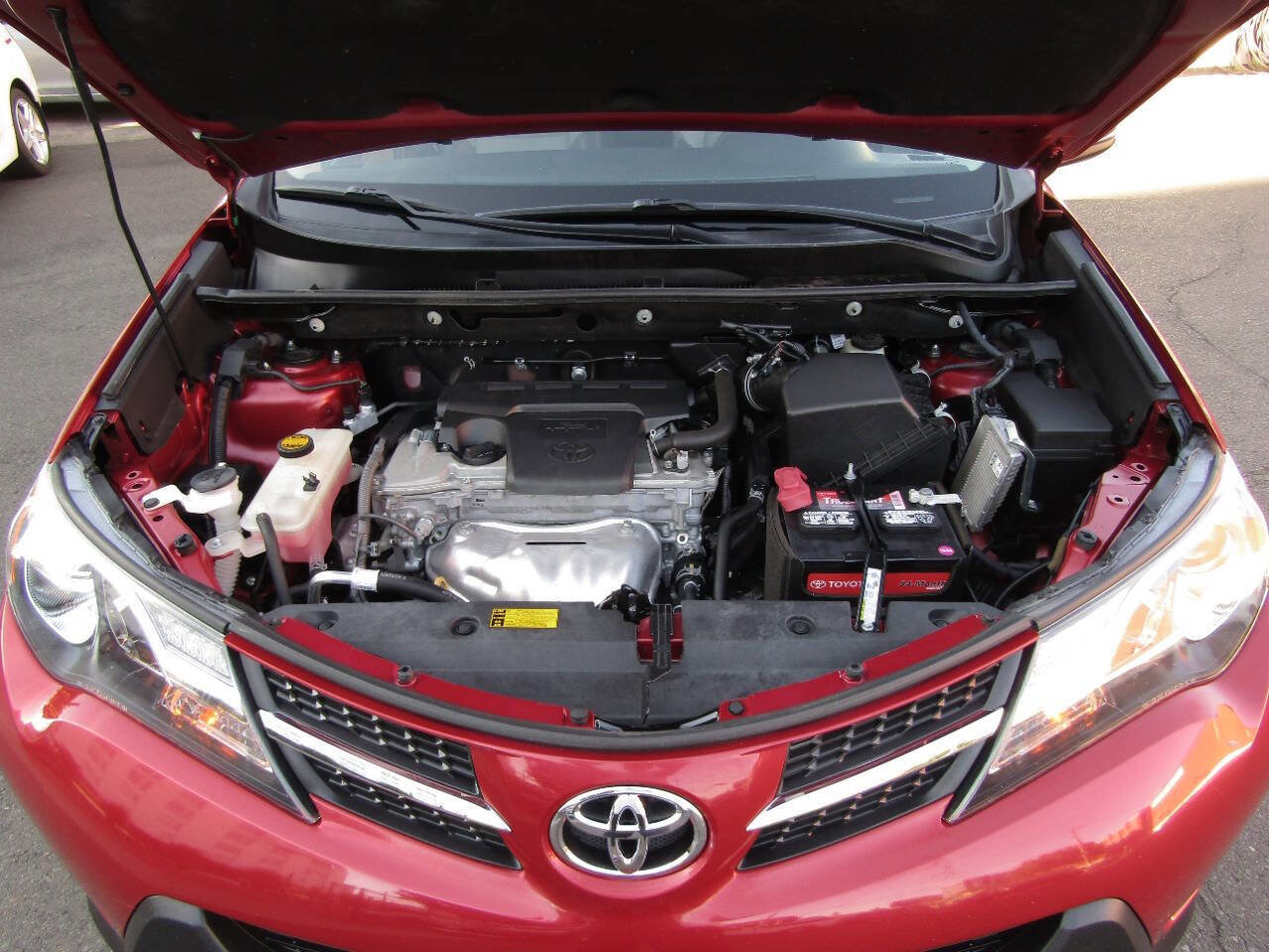 Used 2015 Toyota RAV4 Limited image 37