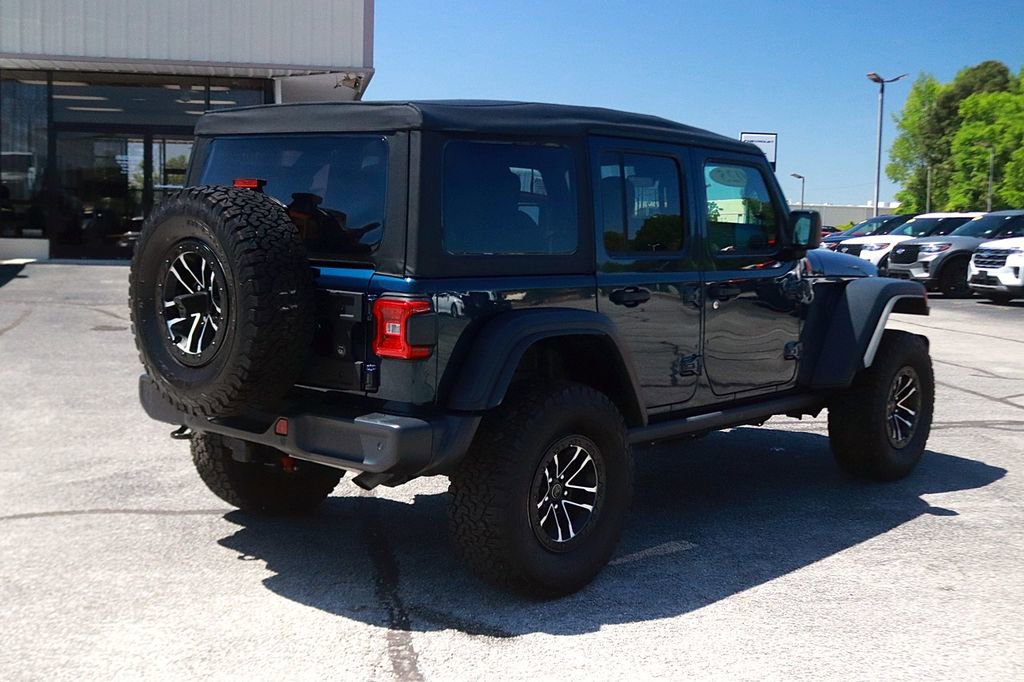 Used 2025 Jeep Wrangler Unlimited Sport AWD/4WD image 7