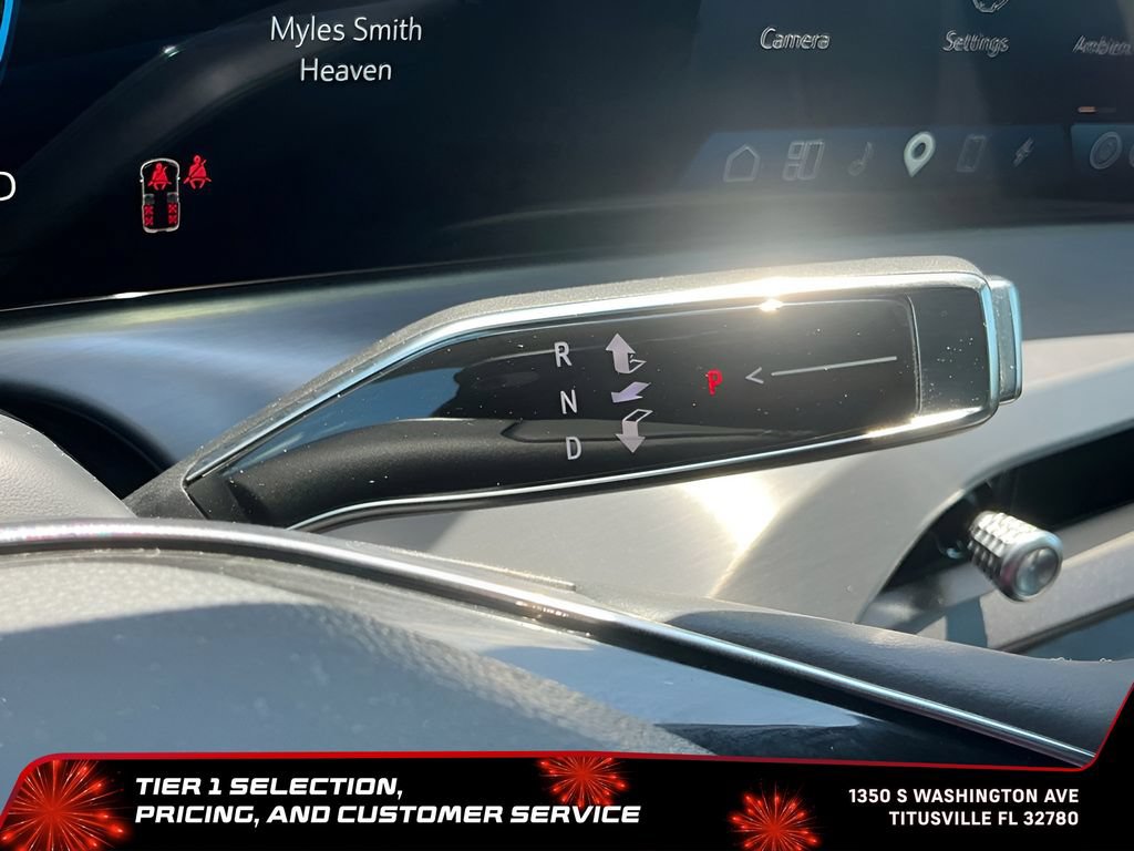 Used 2026 Cadillac Vistiq Sport w/ LPO, Floor Liner Package AWD/4WD image 38