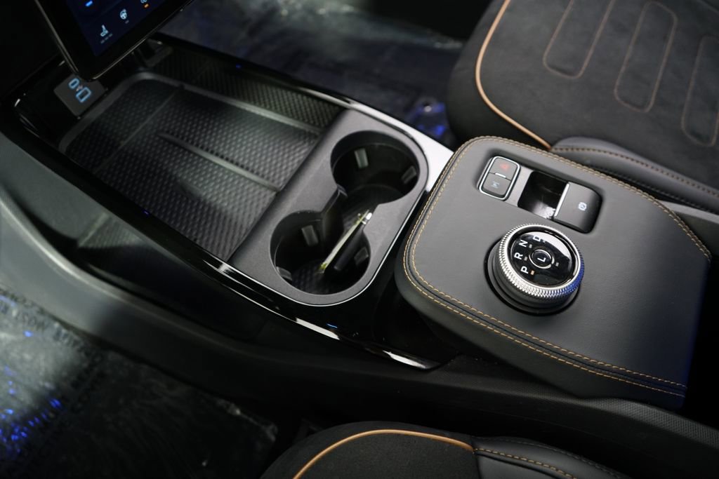 Used 2021 Ford Mustang Mach-E GT AWD/4WD image 32