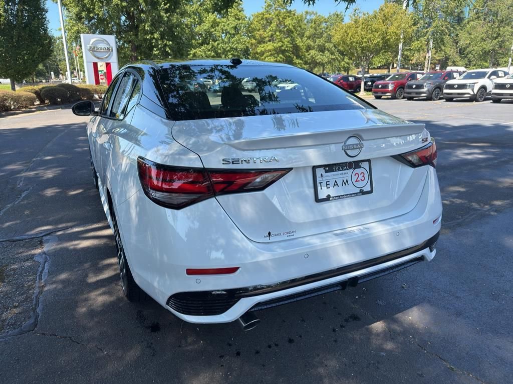 New 2025 Nissan Sentra SR image 5
