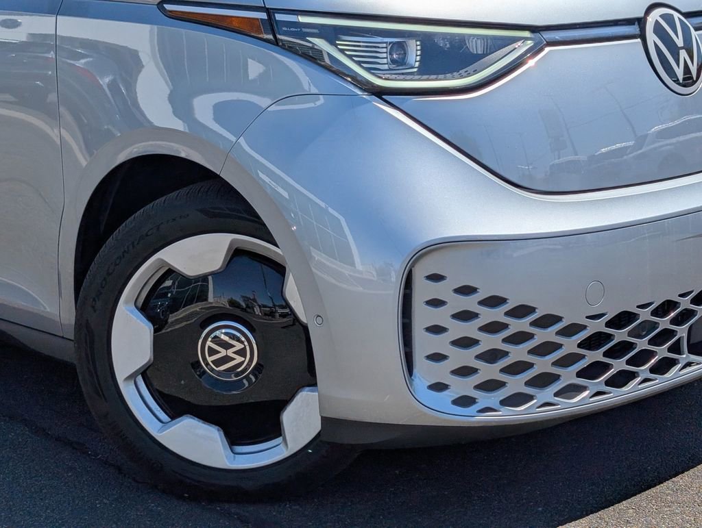 New 2025 Volkswagen ID. Buzz Pro S image 2