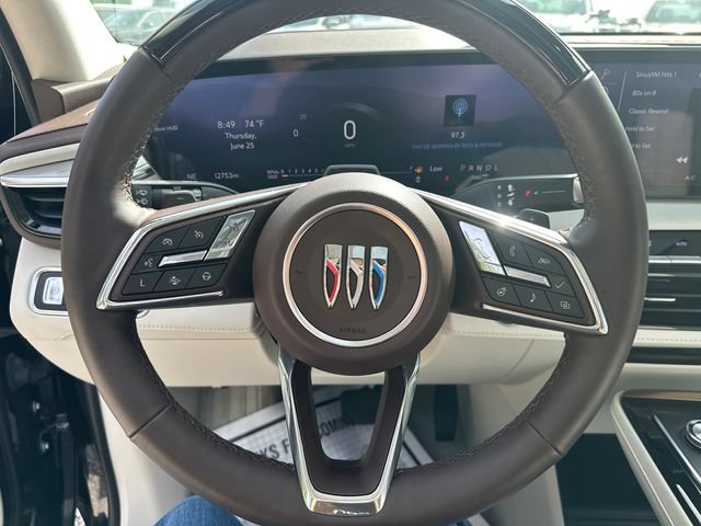 Used 2025 Buick Enclave Avenir w/ Super Cruise Package AWD/4WD image 30