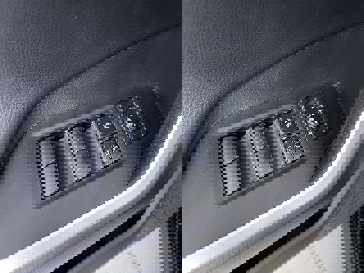 Used 2021 Toyota RAV4 Adventure AWD/4WD image 11