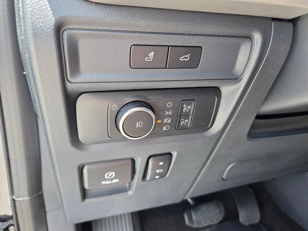 Used 2022 Ford Expedition XLT RWD image 24