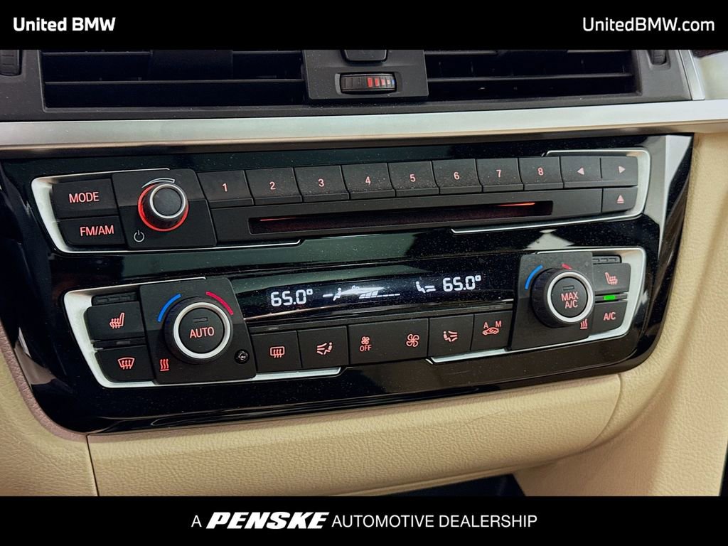 Used 2018 BMW 330i Gran Turismo xDrive image 11