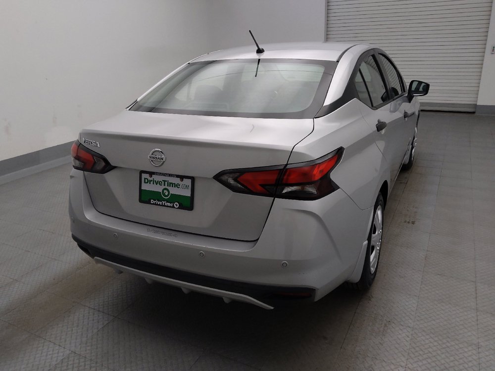 Used 2020 Nissan Versa S FWD image 7