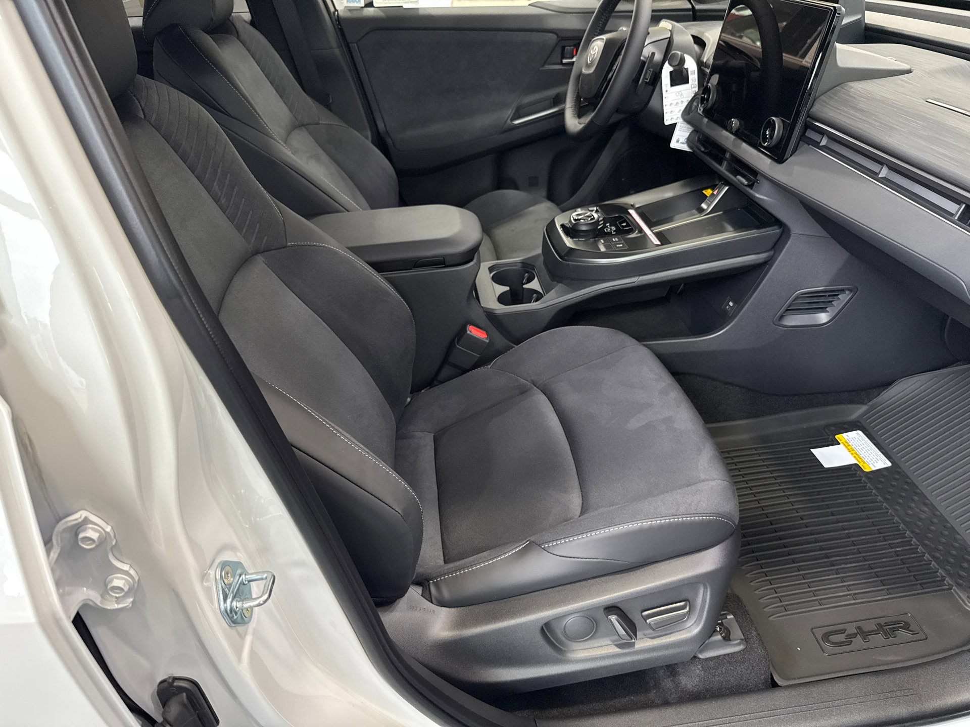 New 2026 Toyota C-HR AWD/4WD image 15