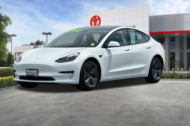 Used 2023 Tesla Model 3 Standard Range RWD image 9