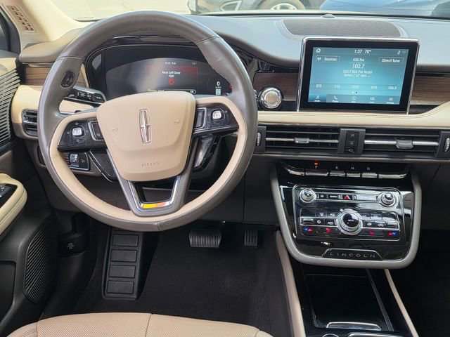 Used 2022 Lincoln Corsair Grand Touring w/ Towing Package image 11