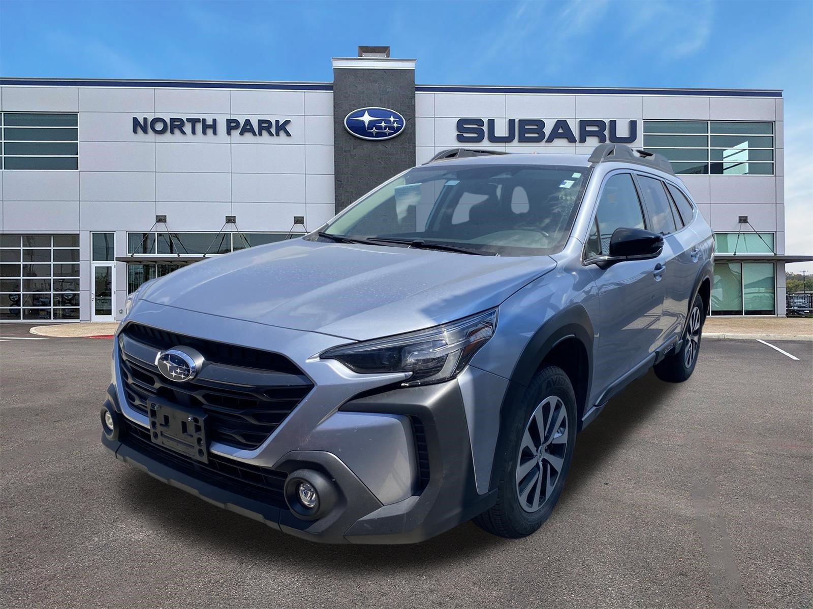 Certified 2025 Subaru Outback Premium AWD/4WD image 1