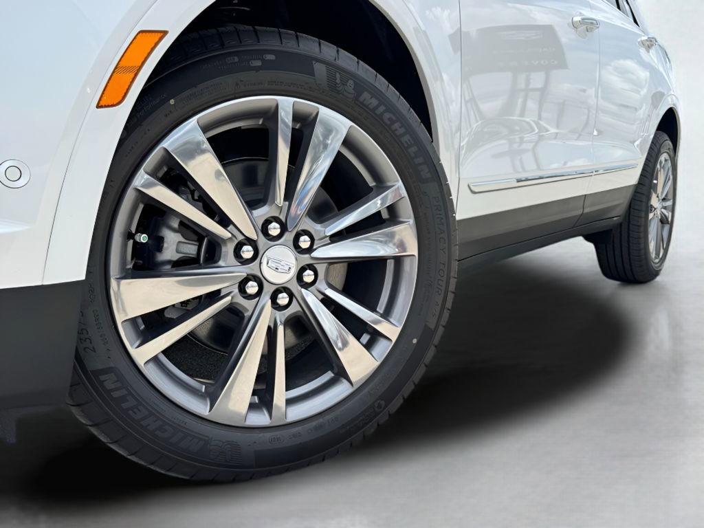 New 2026 Cadillac XT5 Premium Luxury w/ Driver Assist Package FWD video 2