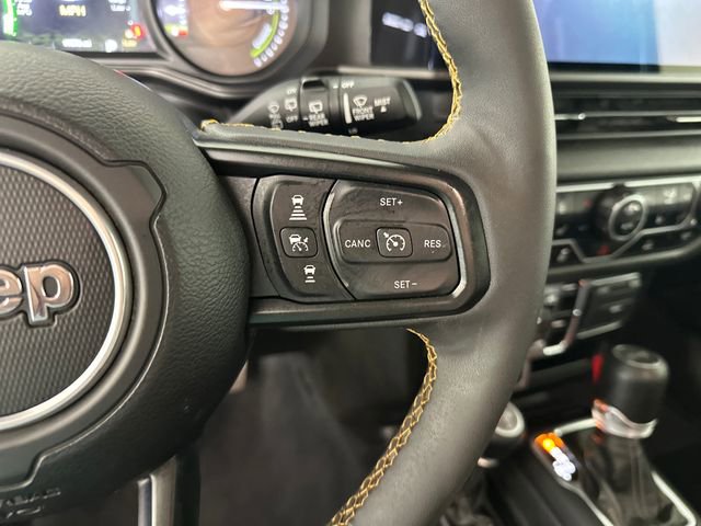 Used 2024 Jeep Wrangler Unlimited image 16