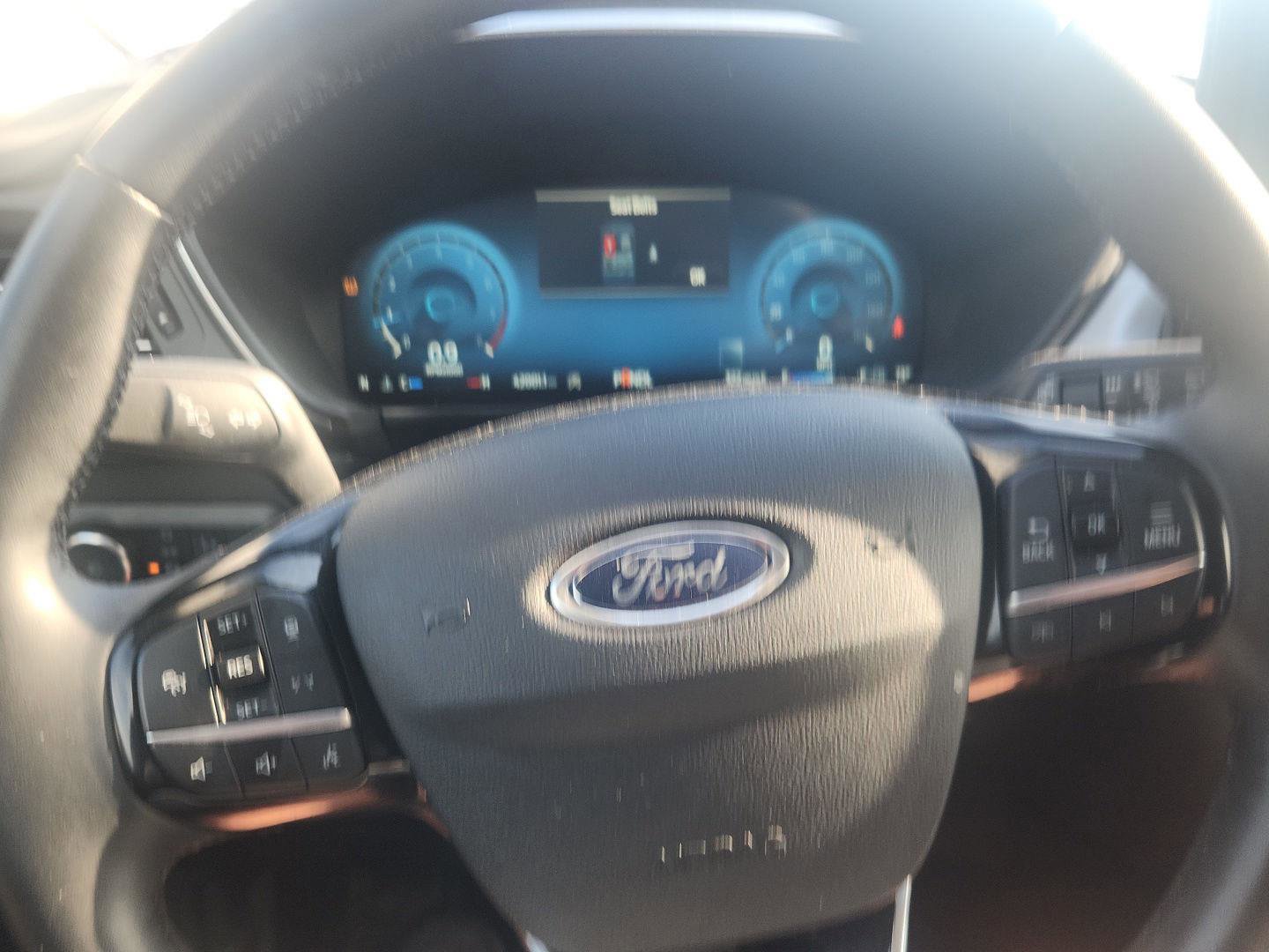 Used 2024 Ford Escape Platinum AWD/4WD image 20