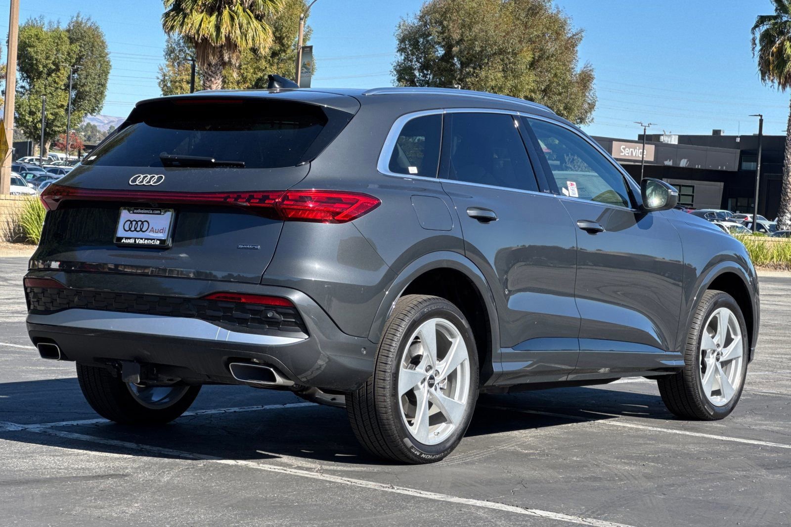 New 2025 Audi Q5 Premium Plus image 4
