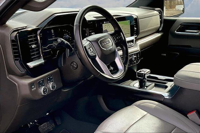 Used 2023 GMC Sierra 1500 SLT w/ SLT Premium Package image 18
