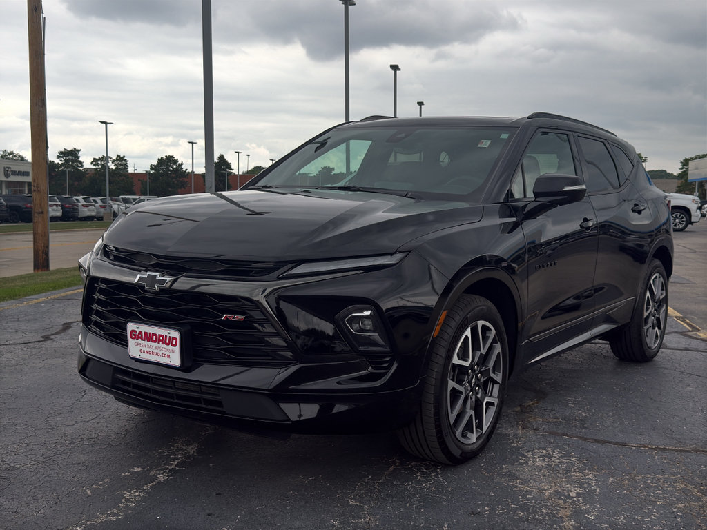 Certified 2024 Chevrolet Blazer RS w/ LPO, Floor Liner Package AWD/4WD image 2