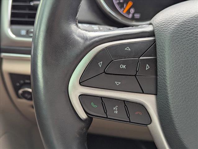 Used 2019 Jeep Grand Cherokee Limited w/ Luxury Group II AWD/4WD image 11