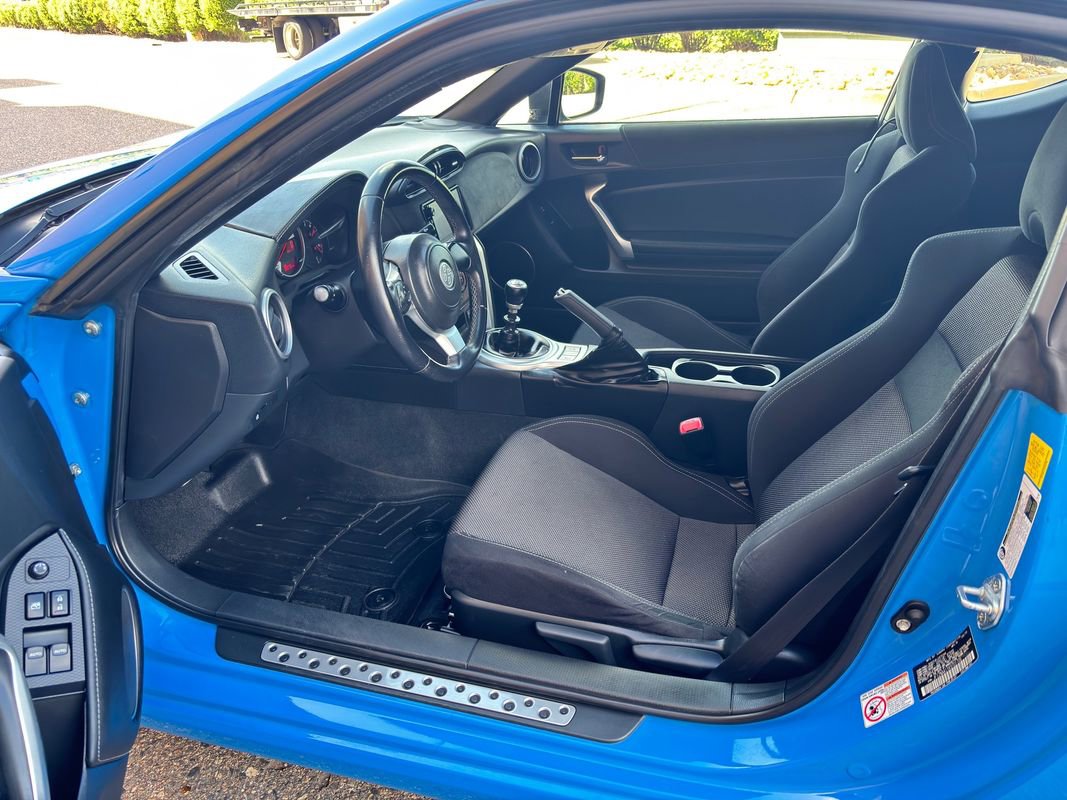 Used 2019 Toyota 86 RWD image 30