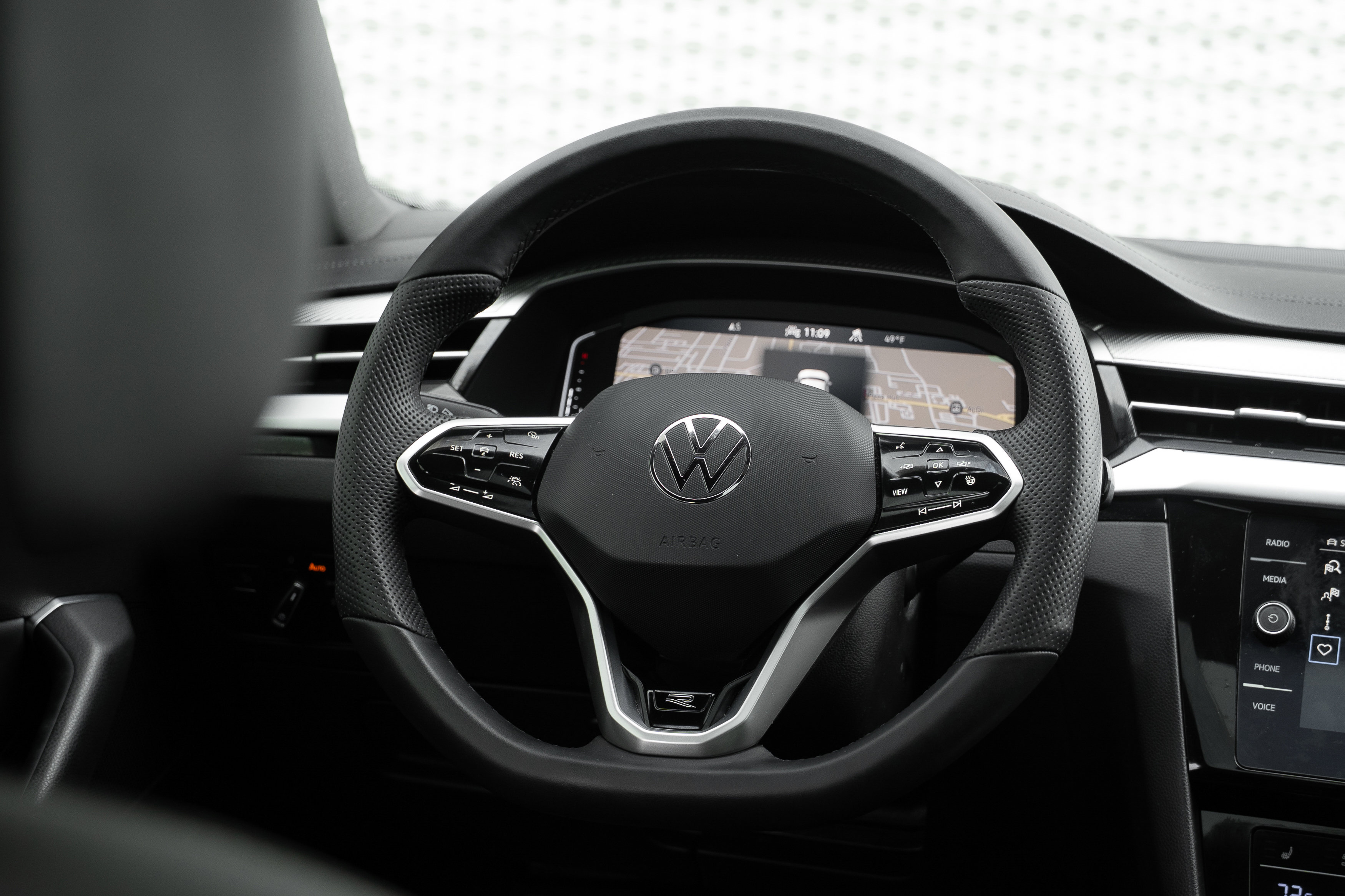 Used 2021 Volkswagen Arteon SEL Premium image 9