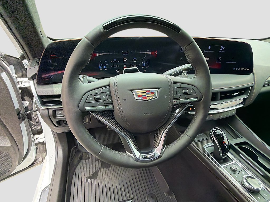 Used 2025 Cadillac CT5 V RWD image 11