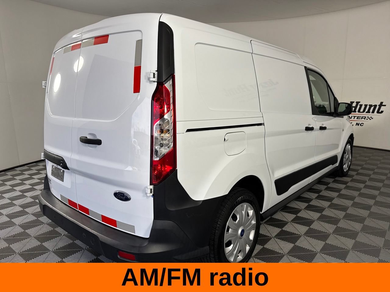 Used 2021 Ford Transit Connect XL FWD image 8