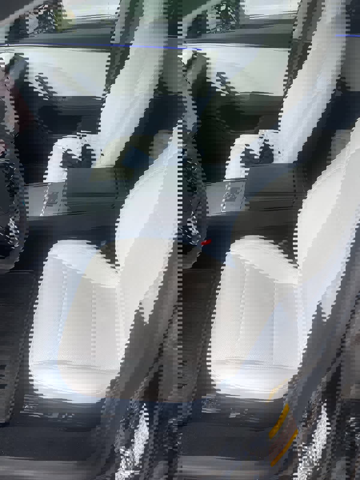 Used 2025 Tesla Model 3 Long Range image 2