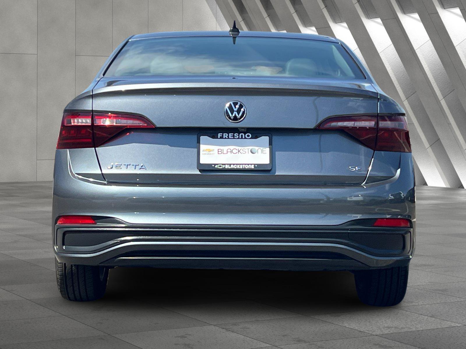 Used 2022 Volkswagen Jetta SE FWD image 5