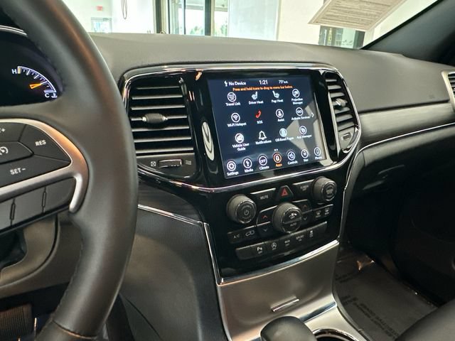 Used 2019 Jeep Grand Cherokee Limited AWD/4WD image 22