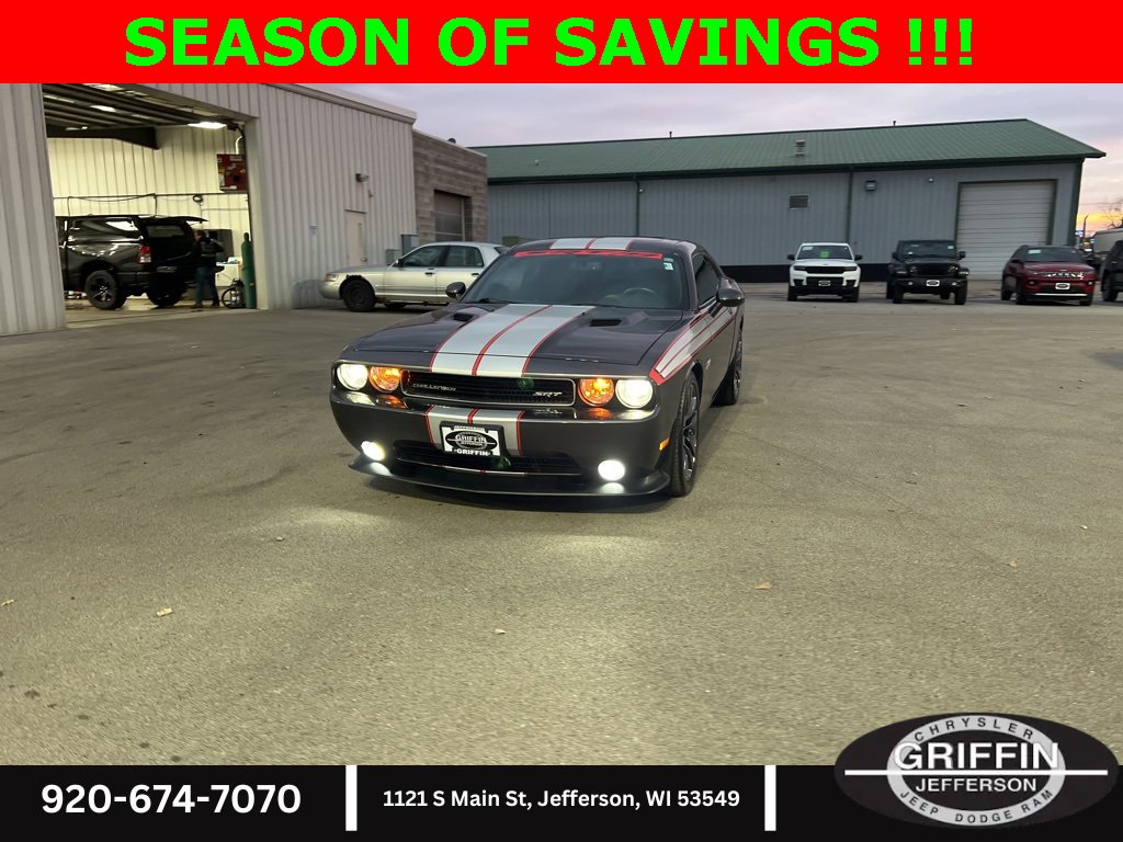 Used 2014 Dodge Challenger SRT8 image 4