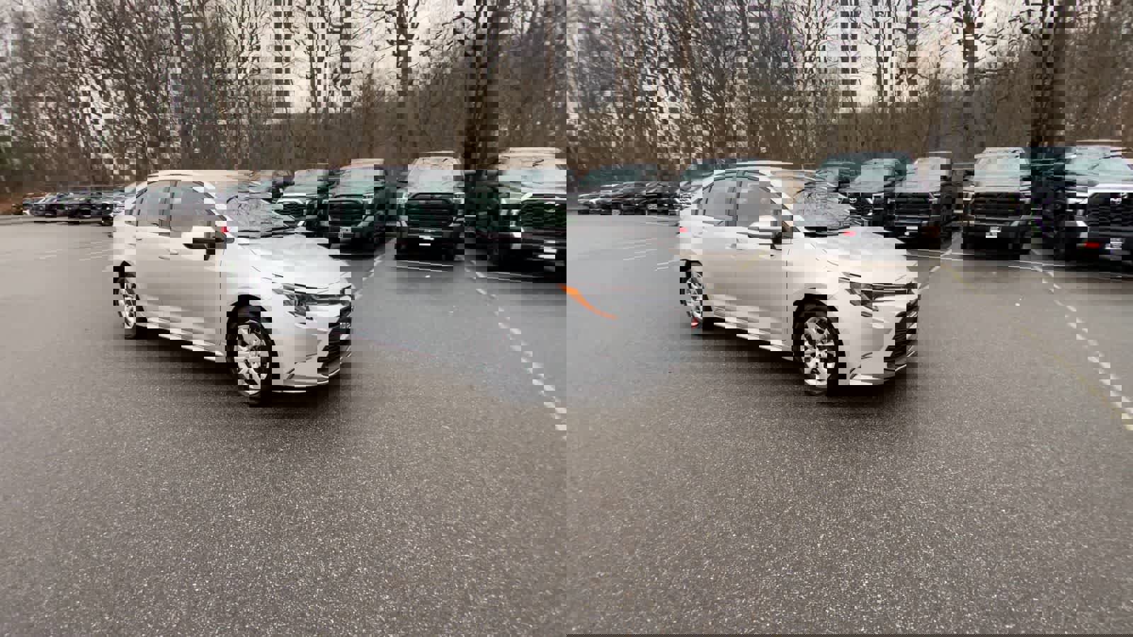 Used 2025 Toyota Corolla LE image 5