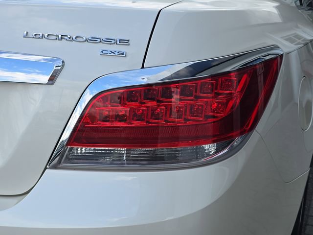 Used 2010 Buick LaCrosse CXS image 8