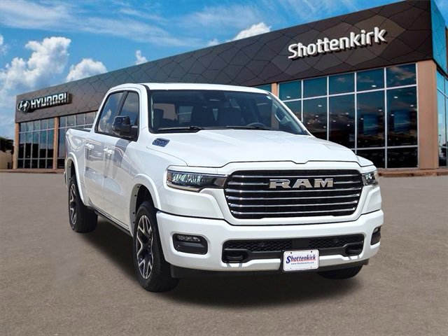 Used 2025 RAM 1500 Laramie w/ Laramie Southwest Edition image 3