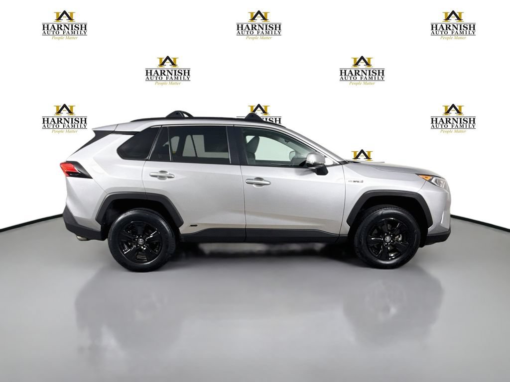 Used 2021 Toyota RAV4 XLE w/ Convenience Package AWD/4WD image 8