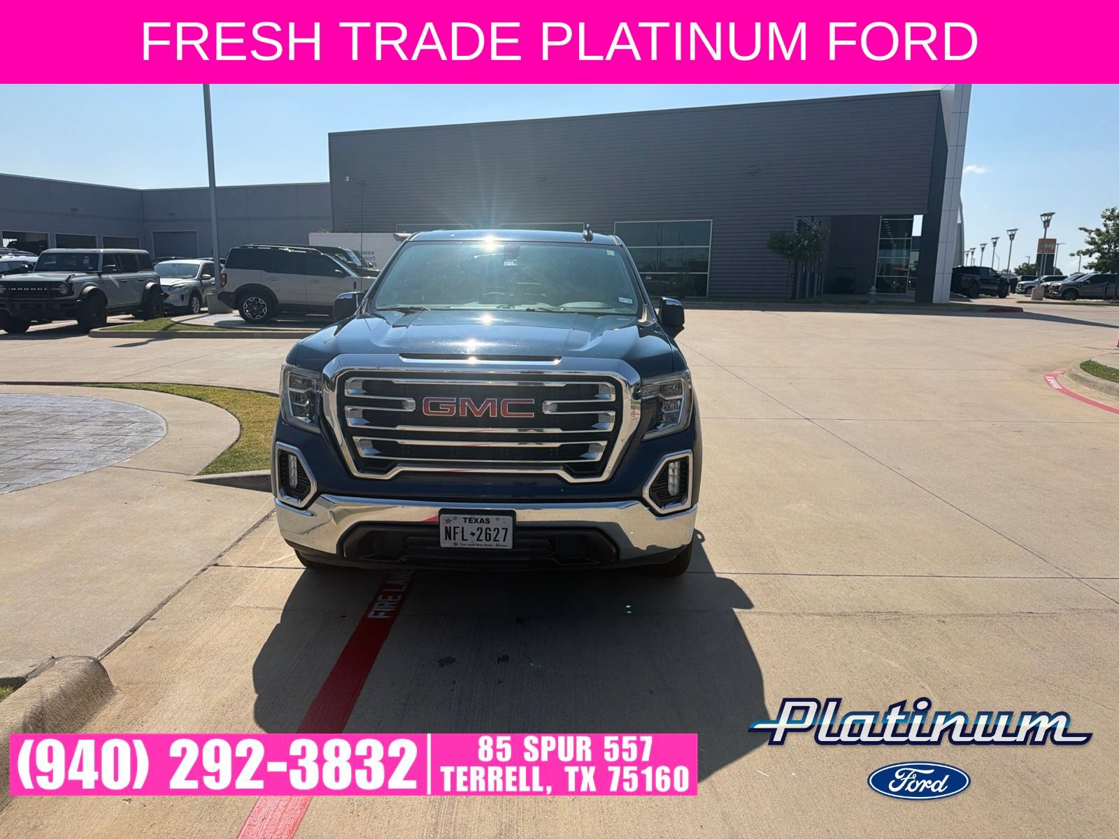 Used 2020 GMC Sierra 1500 SLT RWD image 2