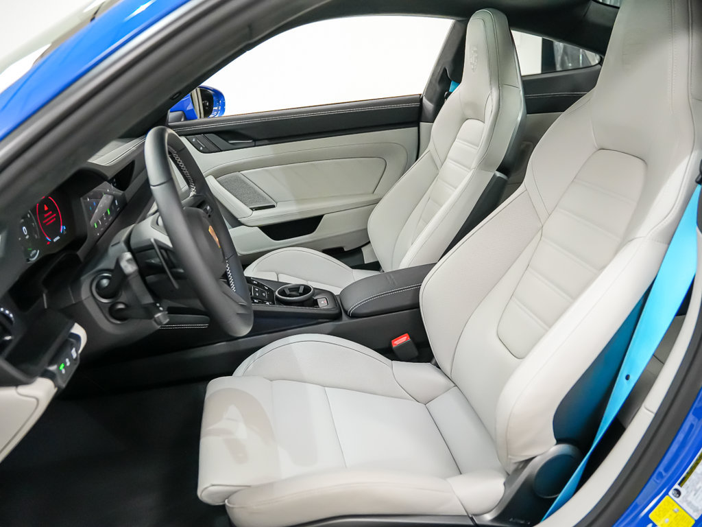 New 2026 Porsche 911 Carrera GTS RWD image 5