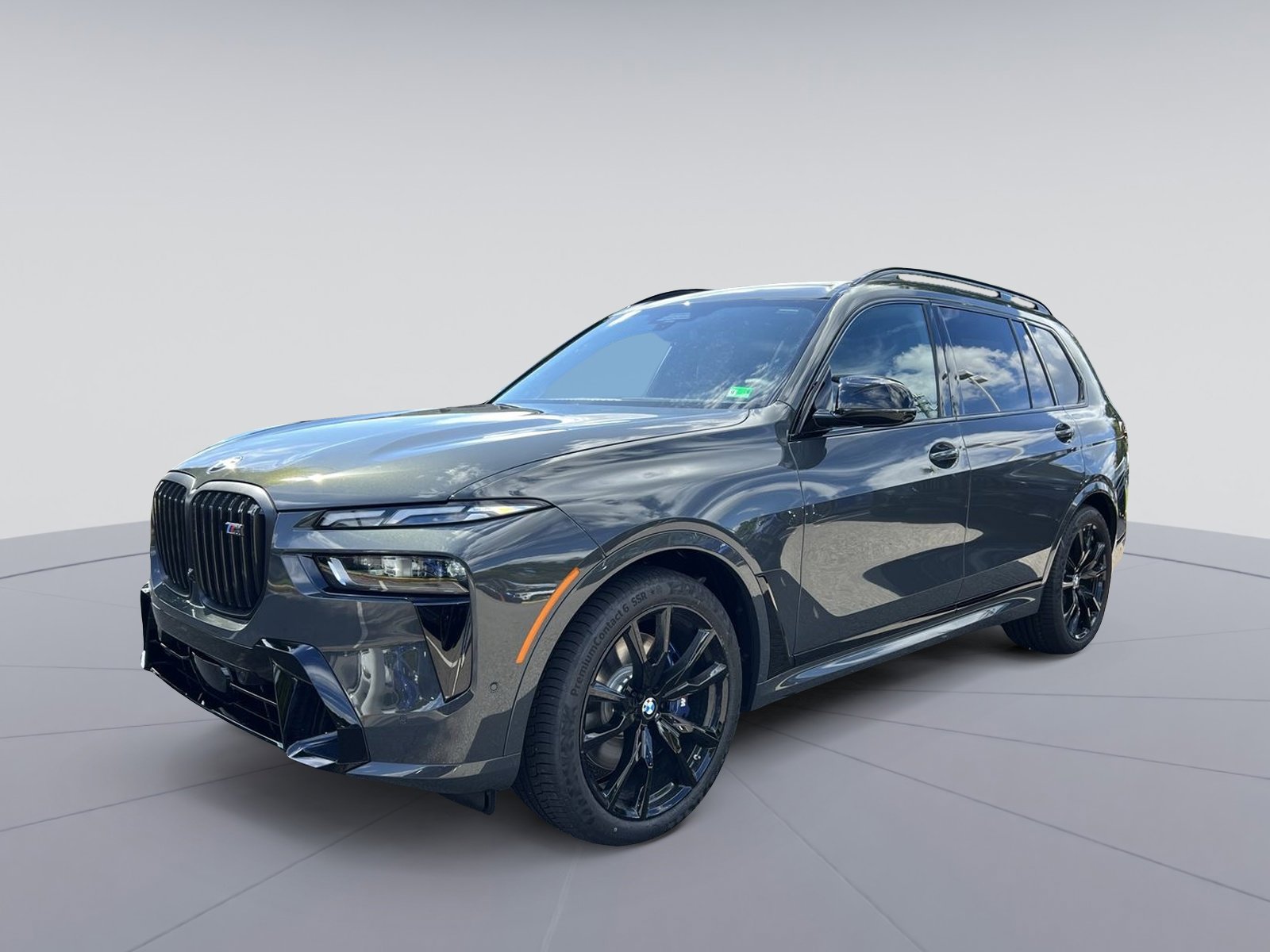 New 2026 BMW X7 M60i