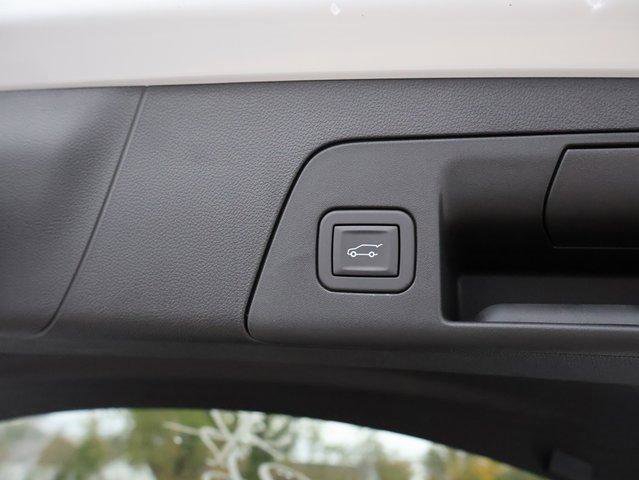 New 2025 Buick Envision Sport Touring image 17