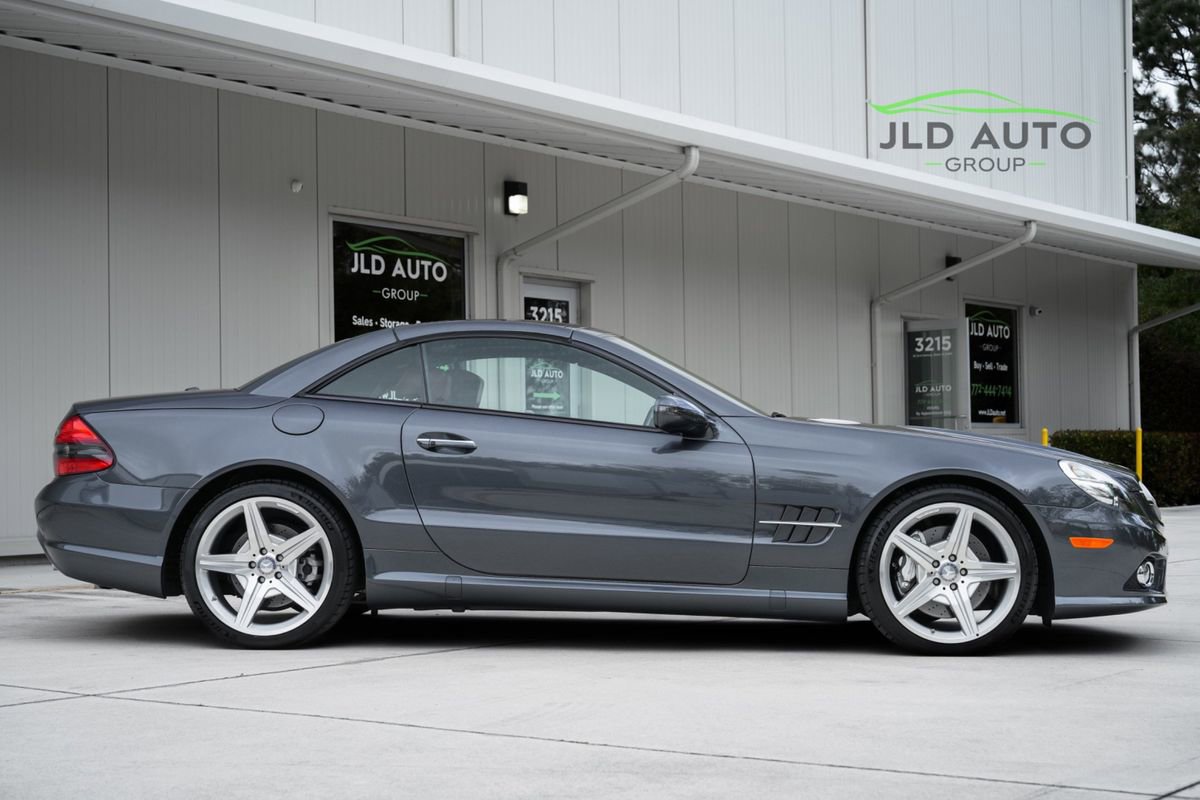 Used 2012 Mercedes-Benz SL 550 image 13