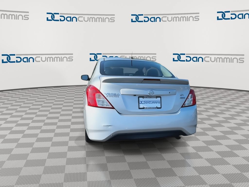 Used 2018 Nissan Versa SV w/ SV Special Edition Package FWD image 7