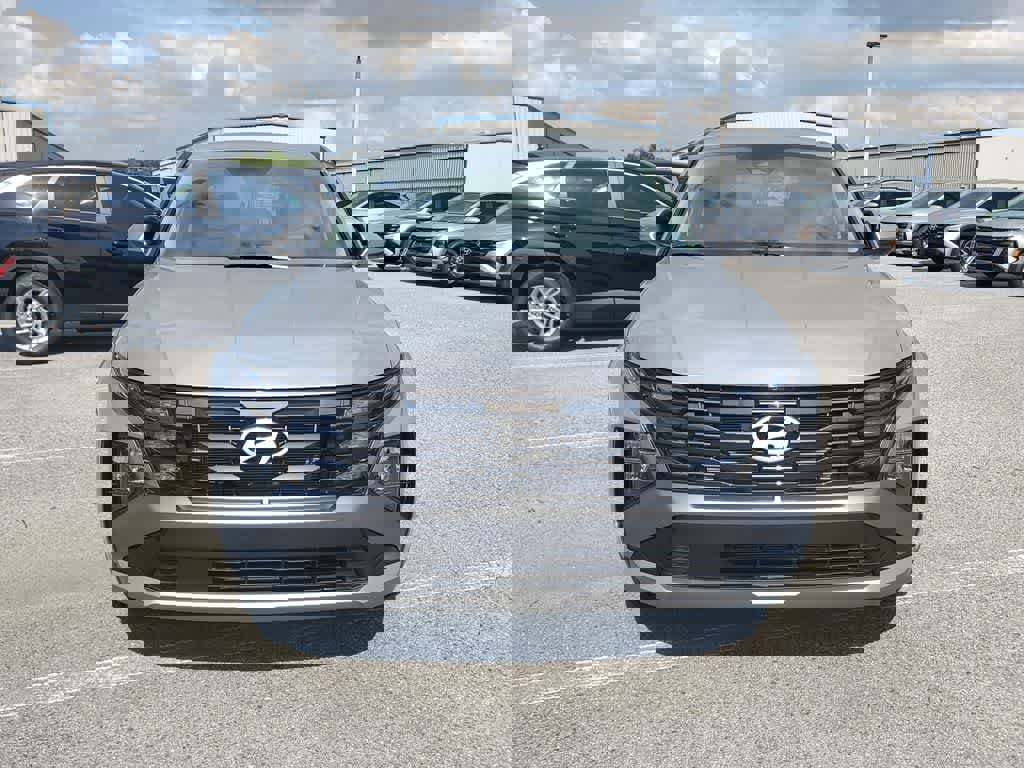 New 2026 Hyundai Tucson SE image 8