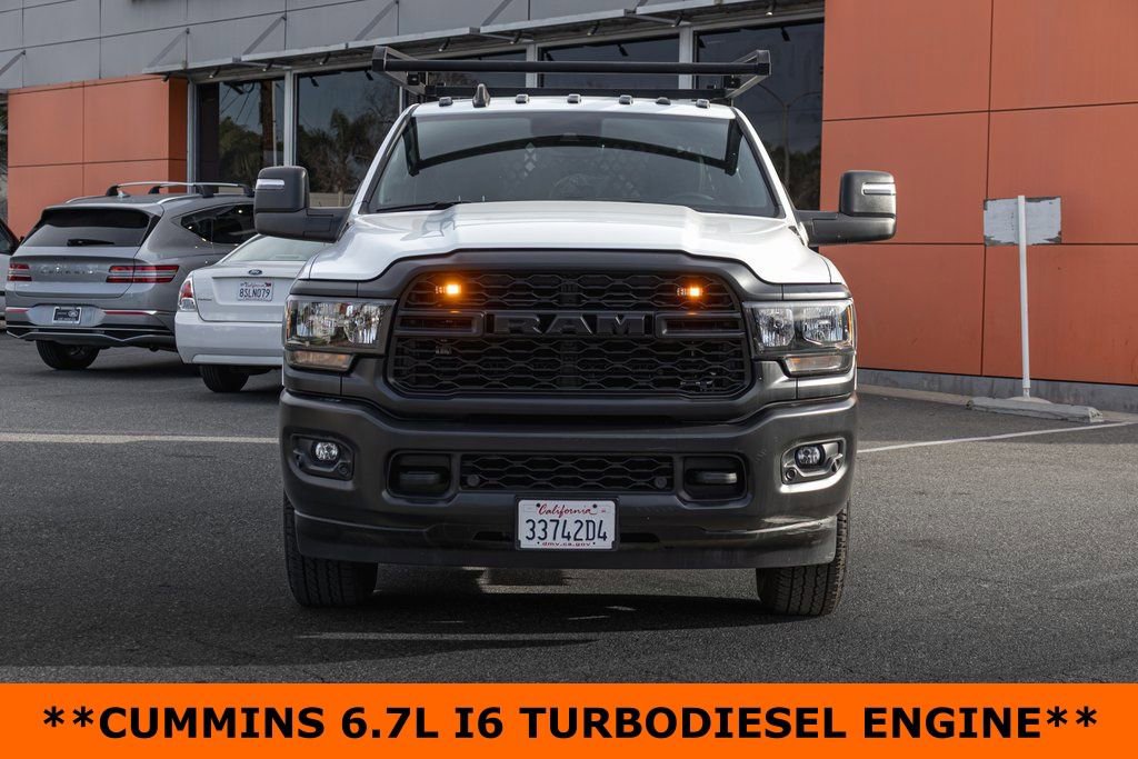 Used 2024 RAM 3500 Tradesman w/ Safety Group AWD/4WD image 4
