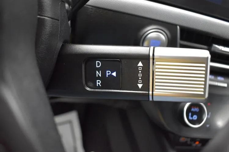 Used 2024 Hyundai Sonata SEL FWD image 33