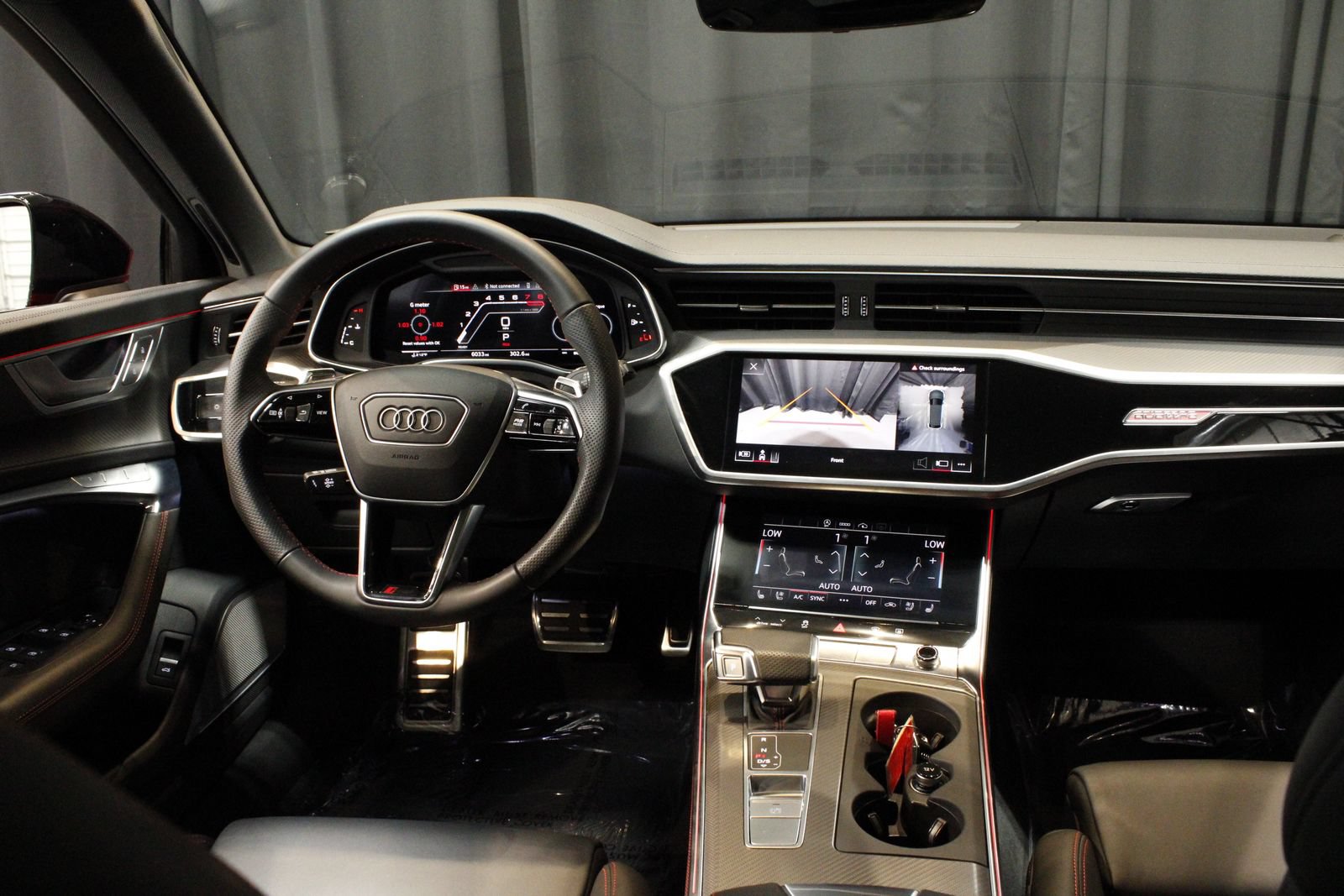 Used 2021 Audi RS 6 AWD/4WD image 4