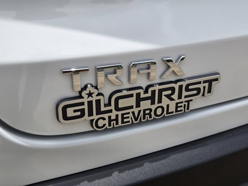 New 2026 Chevrolet Trax LS FWD image 12