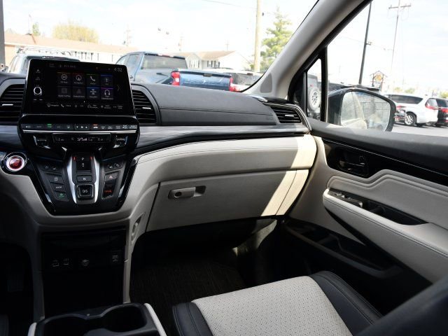 Used 2025 Honda Odyssey Elite image 19