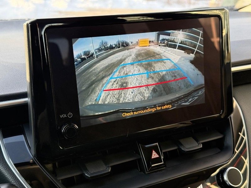 Used 2024 Toyota Corolla LE image 24