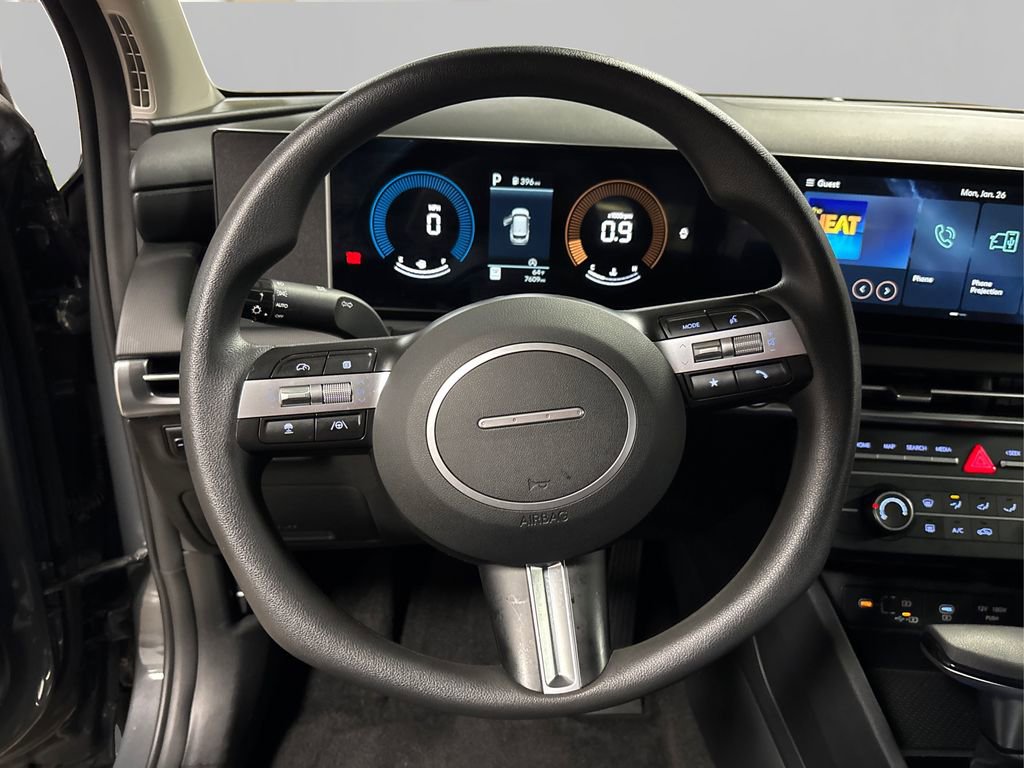 Certified 2025 Hyundai Tucson SE image 24