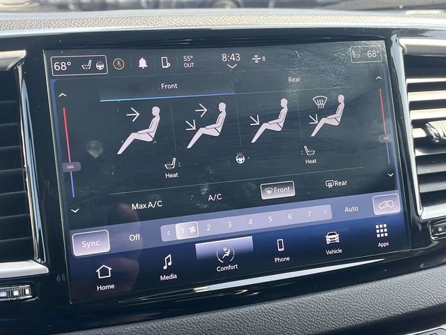 Used 2024 Chrysler Pacifica Touring-L image 31