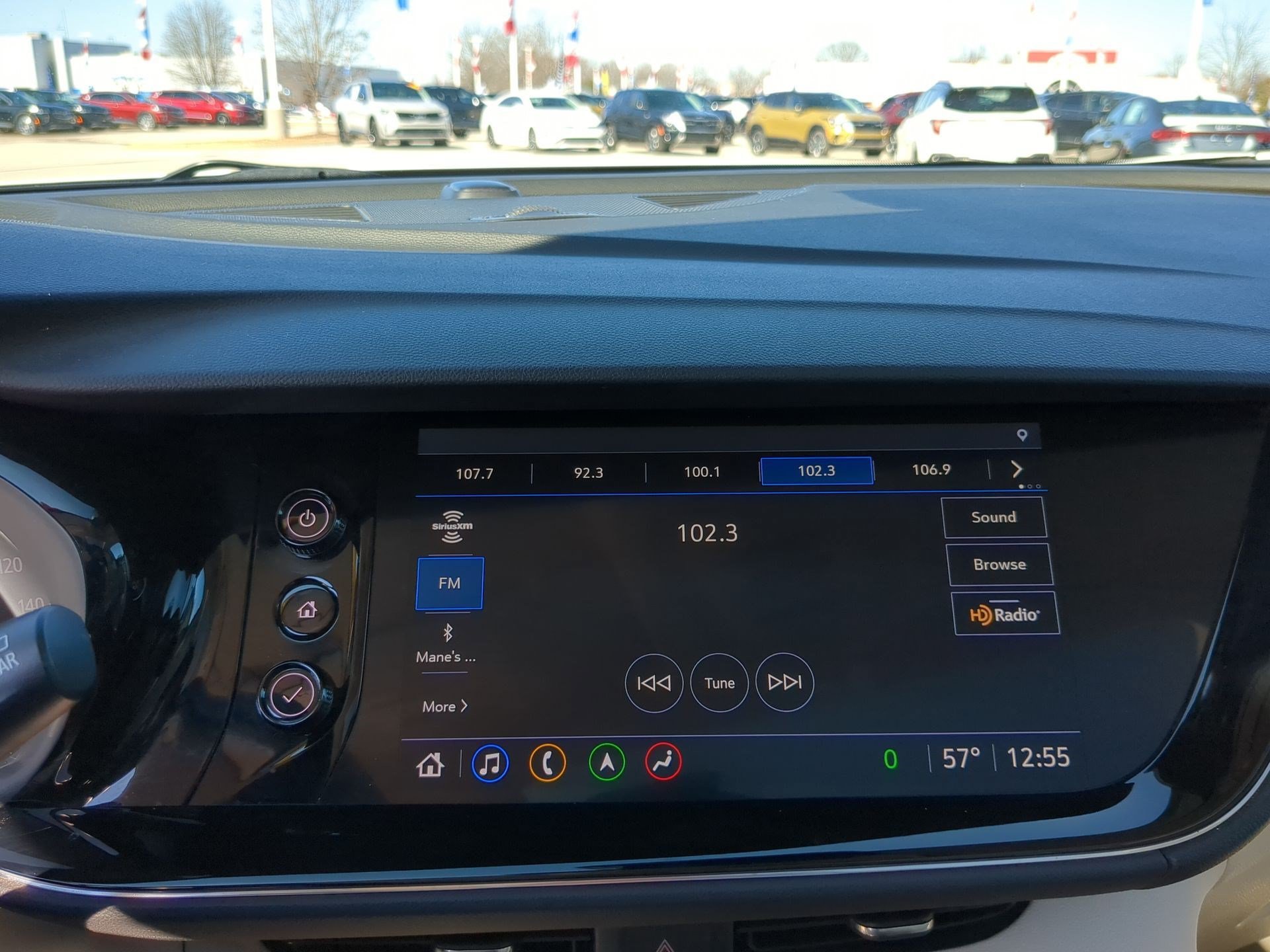 Used 2021 Buick Envision Avenir w/ Technology Package II FWD image 16